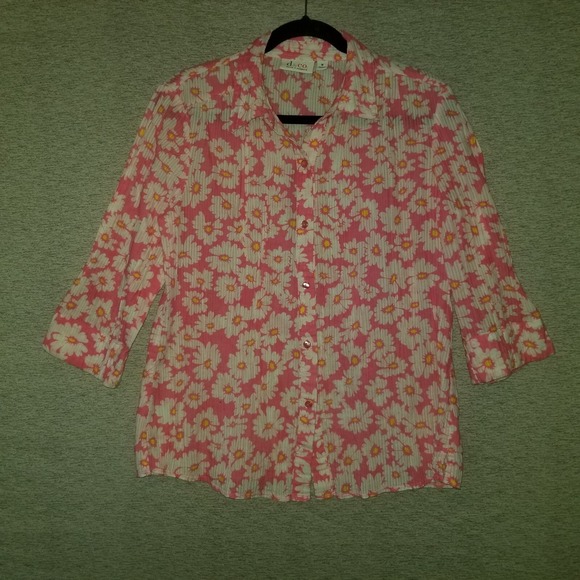 Denim & Co. 3/4 Sleeve Crinkle Burnout Woven Floral Shirt Size Medium Daisy Pink - Picture 1 of 7